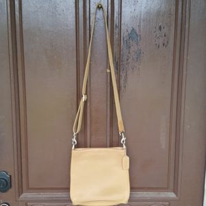 VINTAGE Carmel Satchel Coach purse 9433